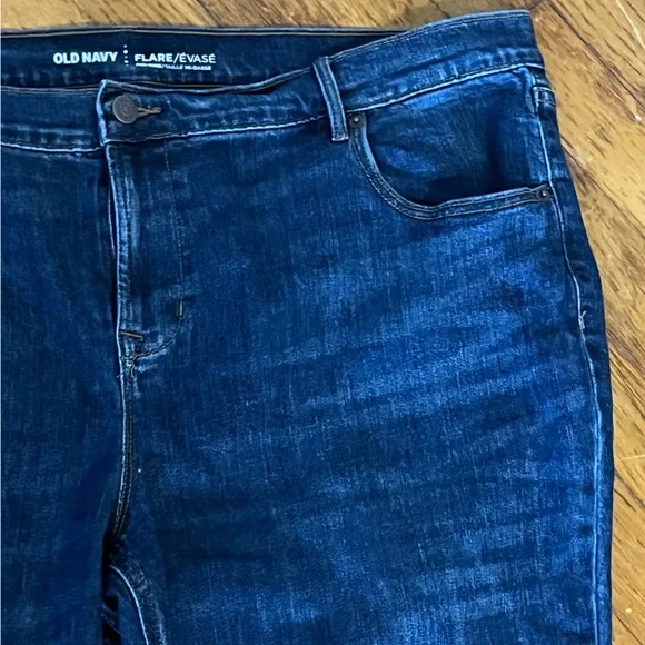 Old Navy Mid-rise Flare - Picture 7 of 8